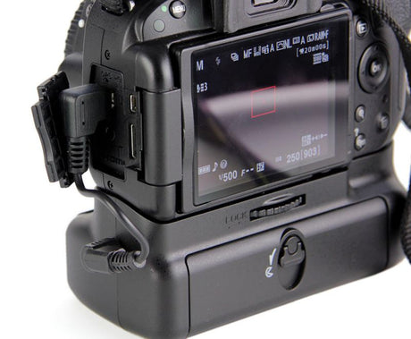 Batteriegriff Set für Nikon D5300 D3300 D3200 D3100 + 2x EN-EL14 Akku + USB Dual Ladegerät